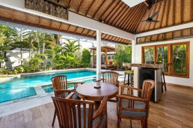 House  Laie