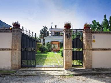 Villa mit privatem Pool in der Nähe der Strände von Palmi