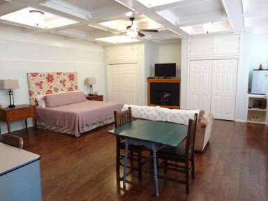 Bed and breakfast  Anna