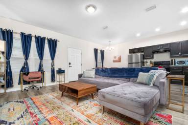 1000 m² Condo