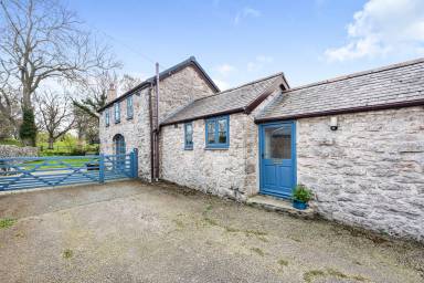 Cottage  Llannefydd
