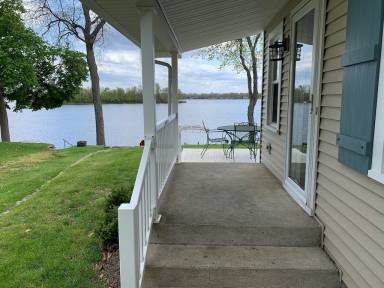 House North Webster