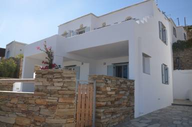 Villa Mperdemiaros