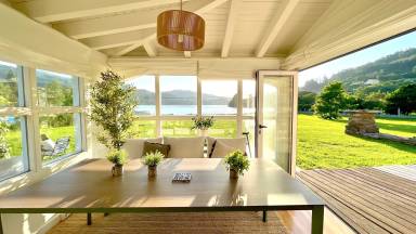 Espléndido apartamento apta para familias con internet de alta velocidad, jardín y barbacoa | Vistas al agua