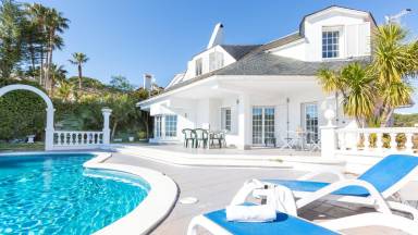 Villa de 400 m²