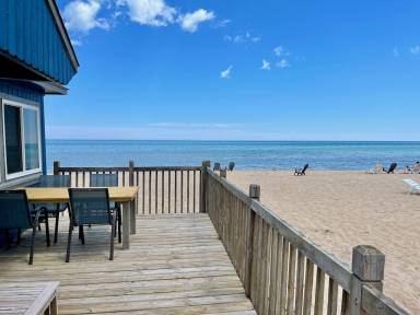 Cottage Au Sable