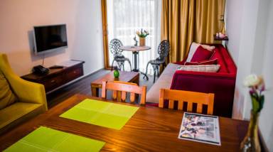 Letting with terrace, pool & garden | Garden view | Suitable for remote work