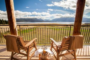 Lodge  Te Anau