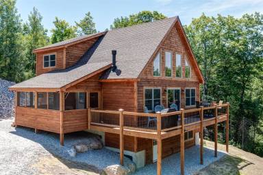 House West Bethel