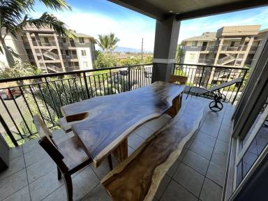 Condo  Wainee