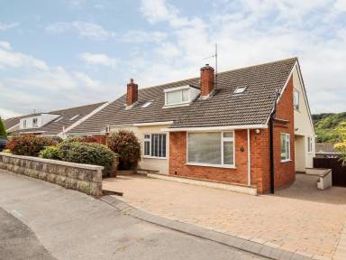 Cottage  Colwyn Bay