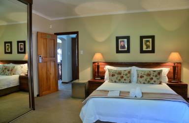 Accommodation Kosmos Ridge