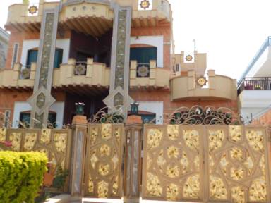 Bed and breakfast  I-8/4