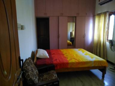 Private room Pallikaranai