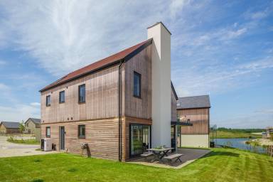Cottage with private pool, sauna & barbeque | Nature view