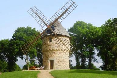 House  Pommerit-le-Vicomte