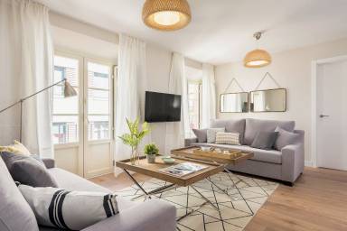 100 m² Apartament