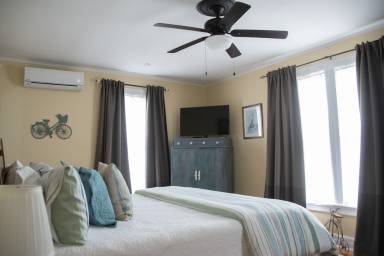 Bed & Breakfast Pool Bay Shore