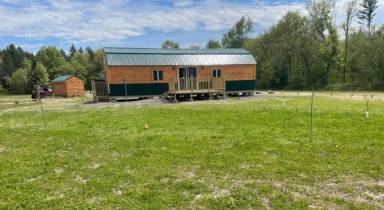 Cabin  Brockway