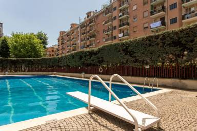 Wohnung mit Terrasse und Pool