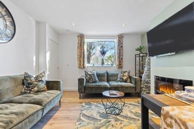 111 m² House