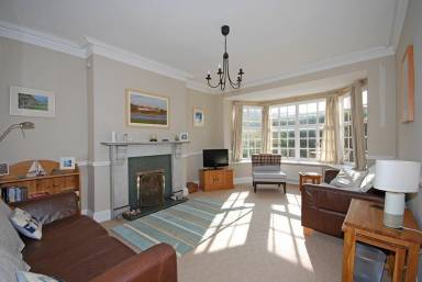 Cottage Lesbury