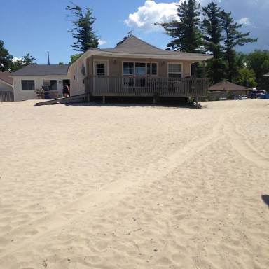 Cottage  Wasaga Beach