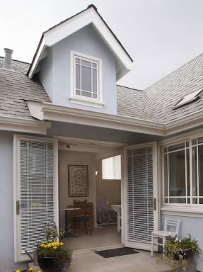Cottage  Oakland