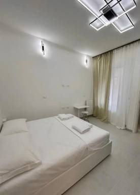 80 m² Private room