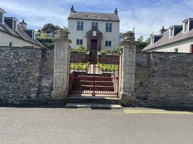 House Kinsale