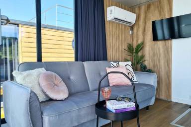 40 m² Houseboat