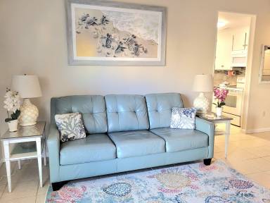 93 m² Condo