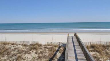Condo Litchfield Beach
