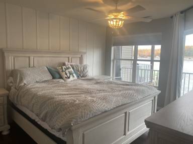 Condo  Camdenton