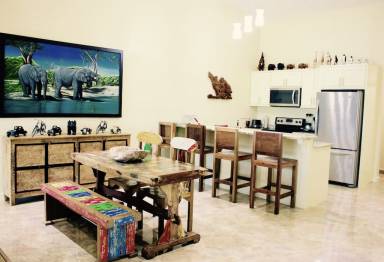181 m² Apartment