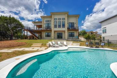 121 m² House