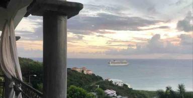 House Sint Maarten