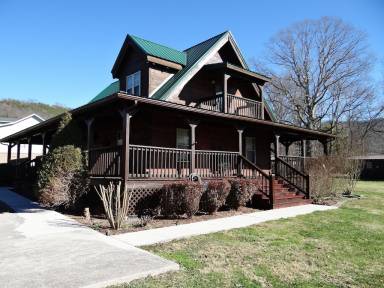 Cabin Kitchen Sevier County