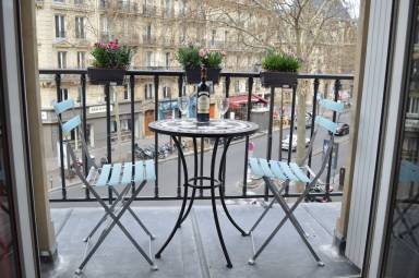 Lägenhet Balkong Paris tionde arrondissement