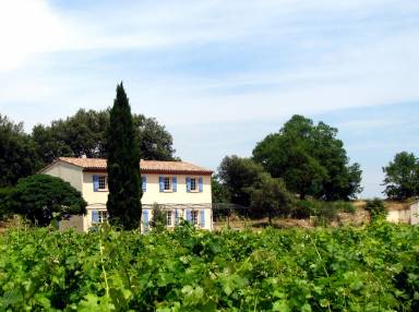 Farmhouse  Vins-sur-Caramy
