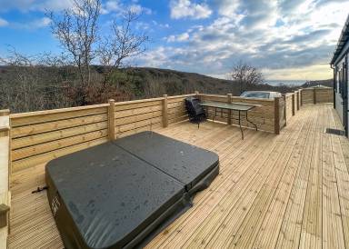 Fully equipped chalet with jacuzzi