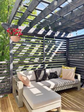Bed & Breakfast Balcony Hudson
