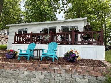 Cottage  Greenville