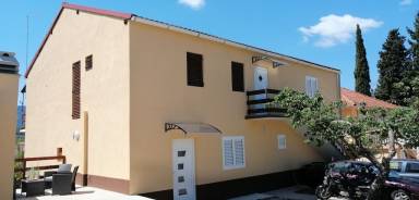 Apartament Jelsa