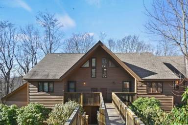Cabin Wintergreen Resort