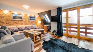 80 m² Apartament