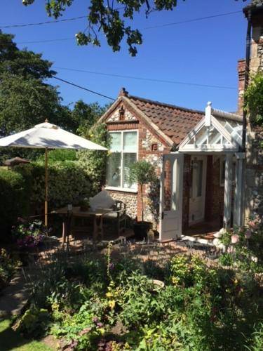 Bed and breakfast  Holt