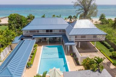 372 m² Villa