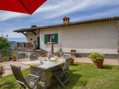 House Balcony Coreglia Antelminelli