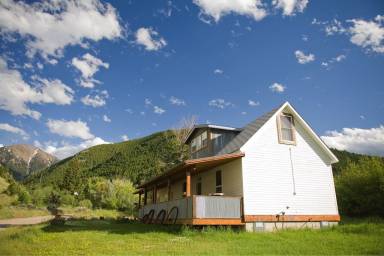 Cabin Pray